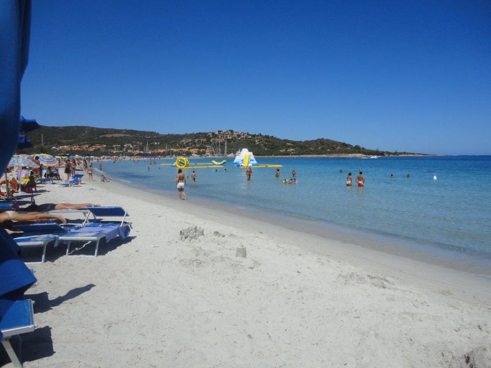Spiaggia riservata & attrezzata dell'hotel Hotel I Corbezzoli
