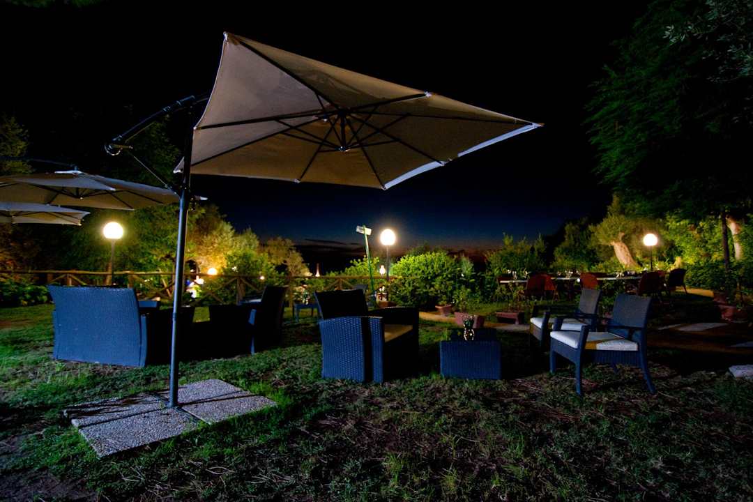 Giardino di sera Hotel Freedom Holiday Residence