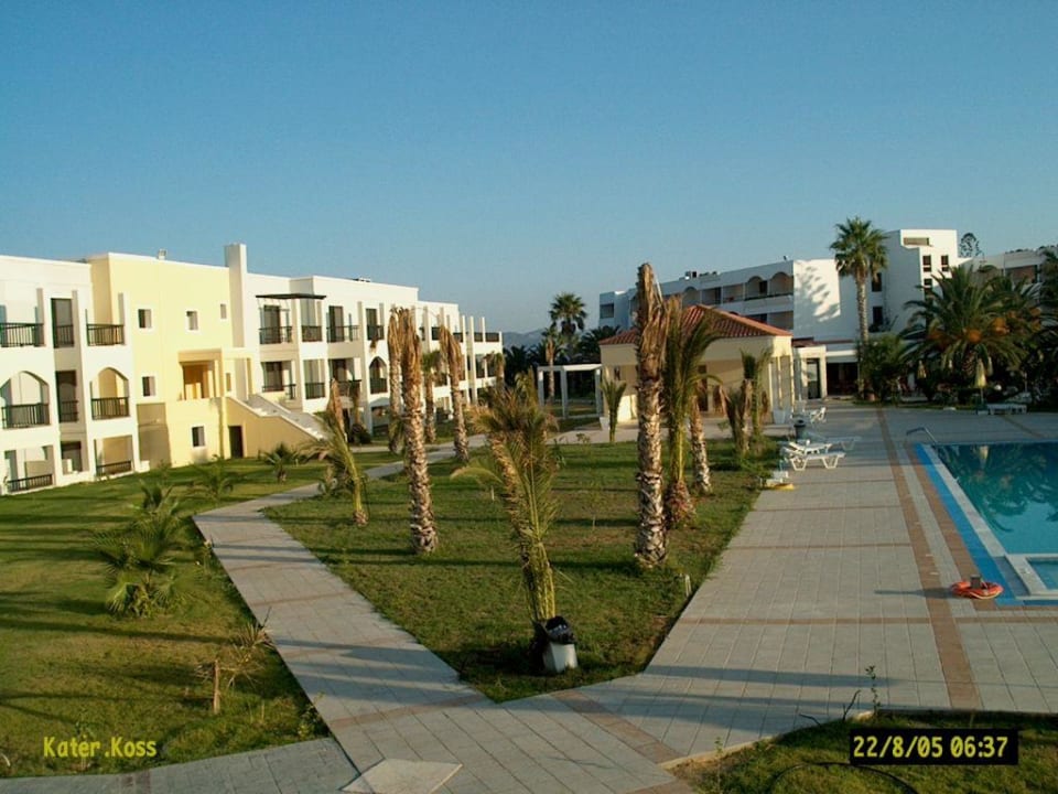 Pool am Neubau Hotel Tigaki Beach