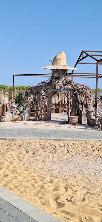 Außenansicht Pickalbatros Oasis Hotel - Port Ghalib