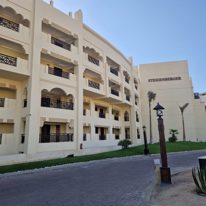 Außenansicht Steigenberger ALDAU Beach Hotel