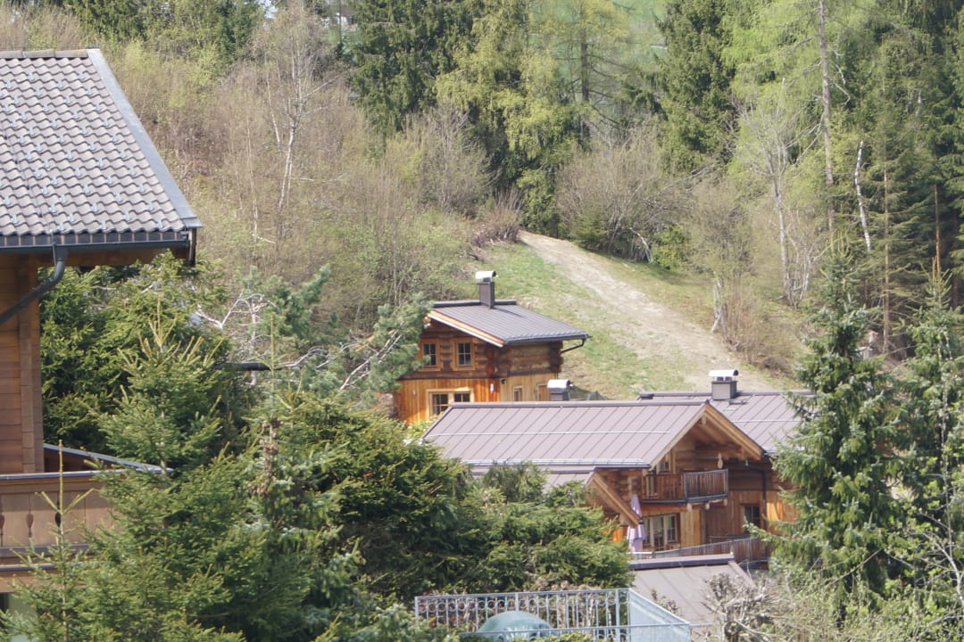 Außenansicht Hüttendorf Maria Alm