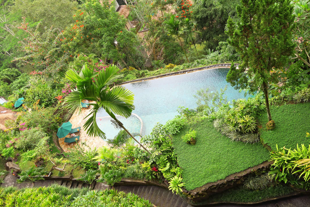 Mainpool Hotel The Royal Pita Maha