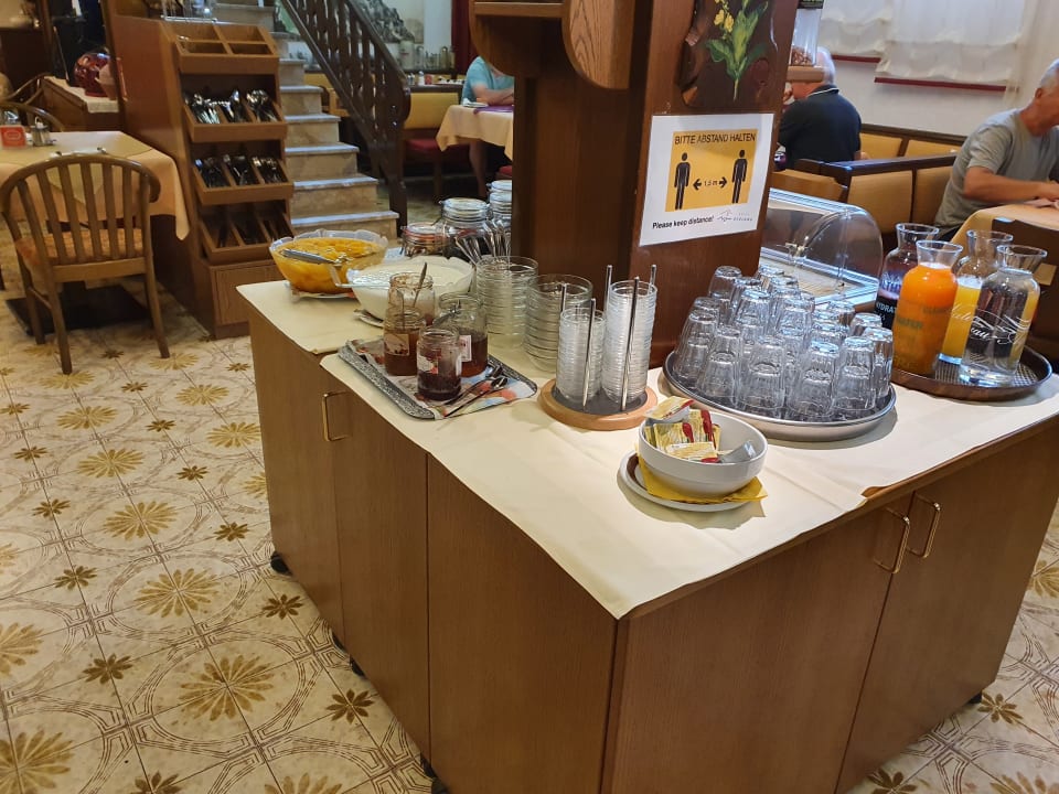 Gastro Gästehaus Hotel Schluga