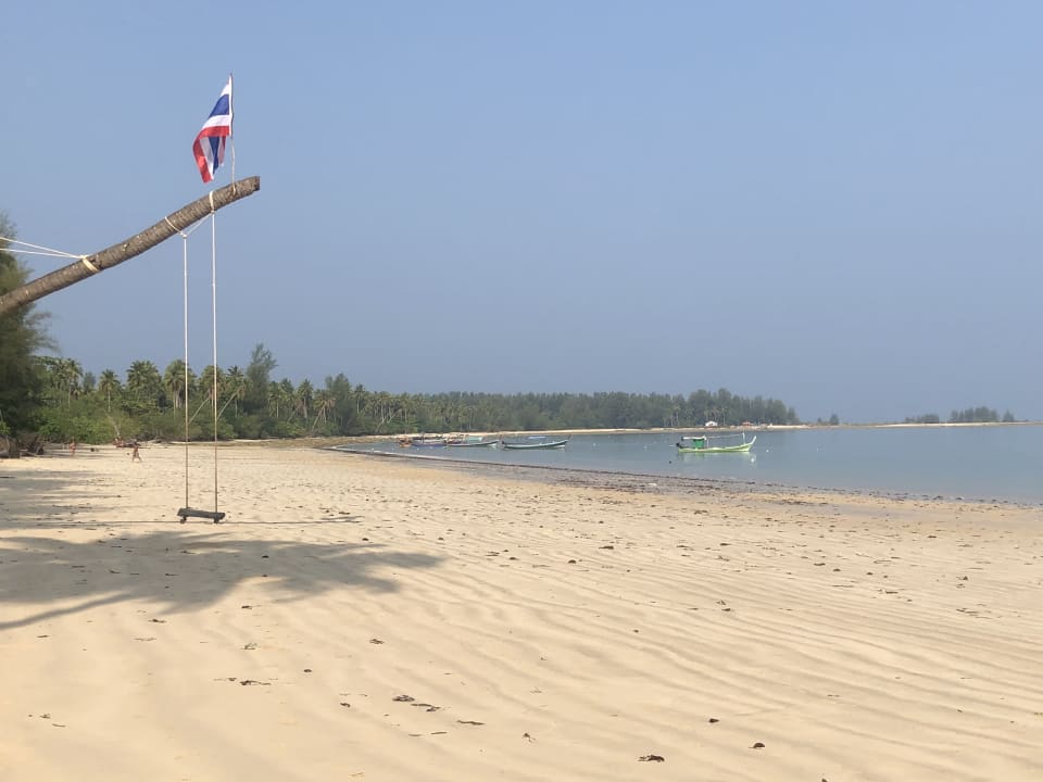 Strand Ocean Breeze Resort