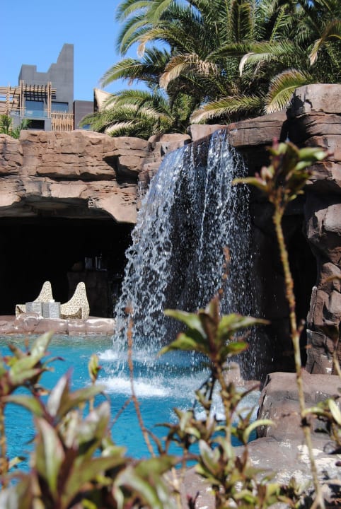 Wasserfall Lopesan Baobab Resort