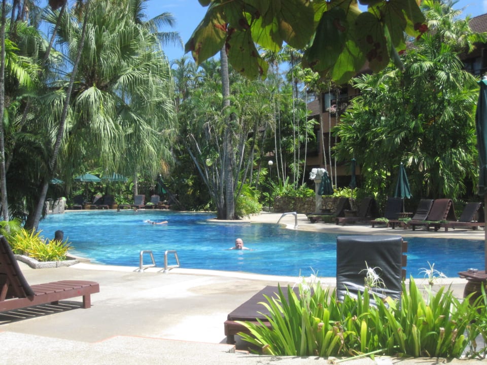 Pool Courtyard by Marriott Phuket, Patong Beach Resort