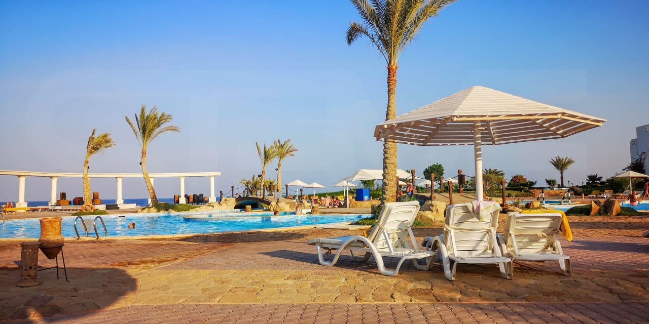 Pool Three Corners Equinox Beach Resort