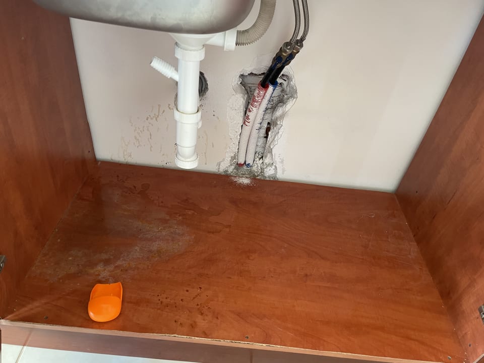 Zimmer Royal Beach Hotel