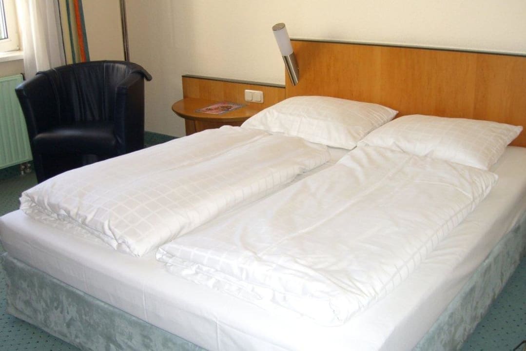 Französisches Doppelbett (1,60 m) Grand Hostel Berlin Urban