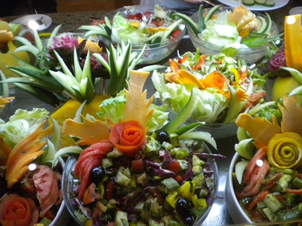 Salatbar Imperial Shams Abu Soma