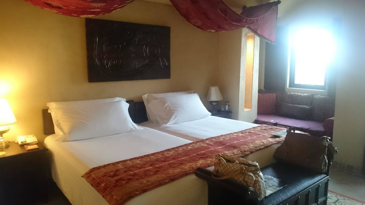 Terrassenzimmer Hotel Bab Al Shams Desert Resort & Spa