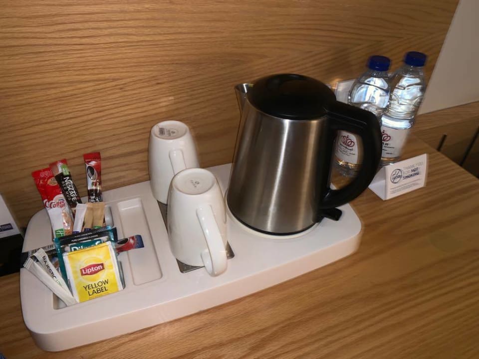Zimmer Holiday Inn Express Dubai Airport
