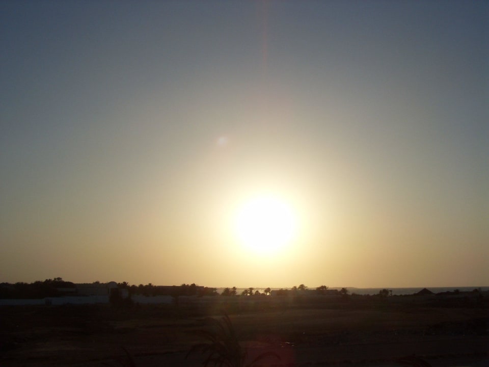 Und jeden Tag diesen schönen Sonnenuntergang Welcome Meridiana Djerba Hotel
