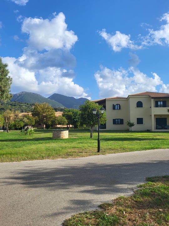 Außenansicht Grecotel LUXME Costa Botanica