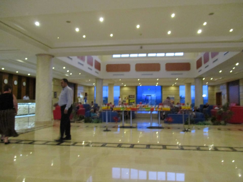 Begrüssung vom Hotelchef Casa Mare Resort