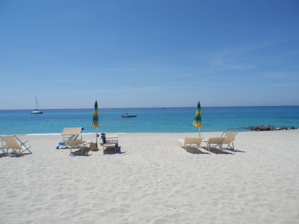 Hoteleigener Sandstrand Hotel Villaggio Il Gabbiano