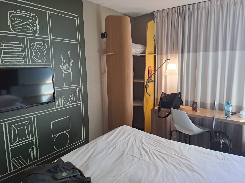 Zimmer ibis Toulon La Seyne sur Mer