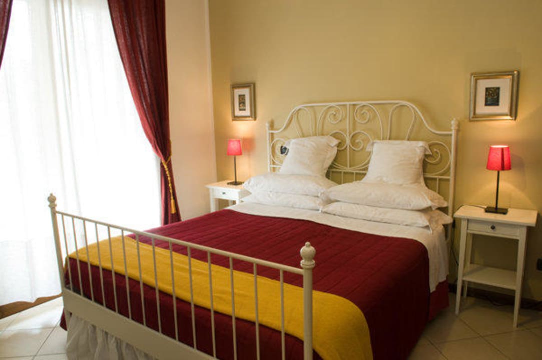 Giare Apartments Edy