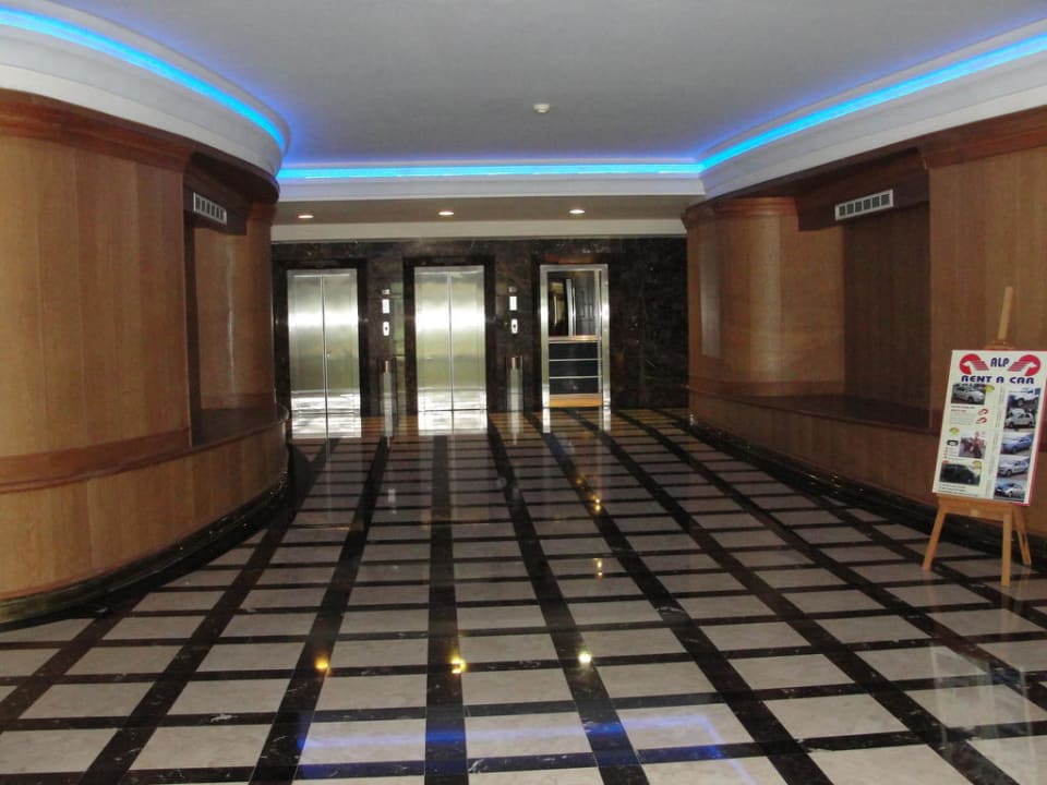 Part of lobby Grand Kaptan