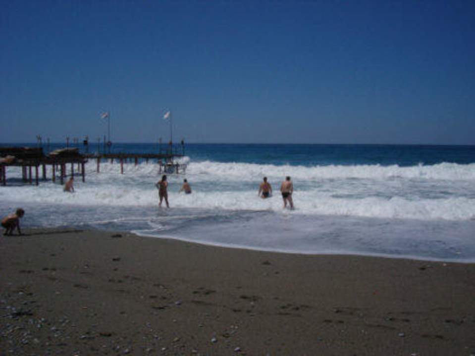 Strand mit Steg Senza Sunset Beach Hotel