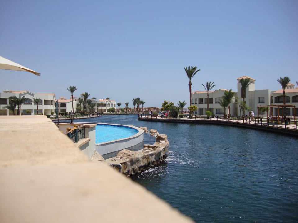 Blick von der Poollandschaft Pickalbatros Dana Beach Resort - Hurghada