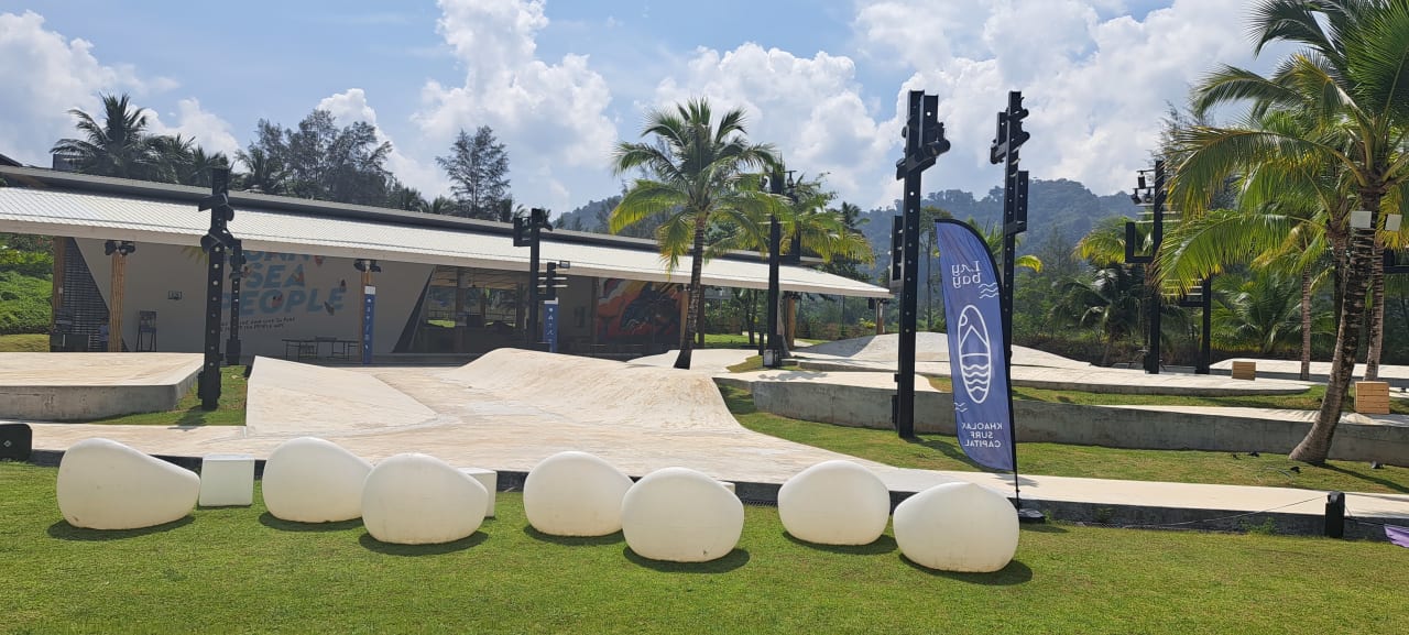 Gartenanlage La Vela Khao Lak