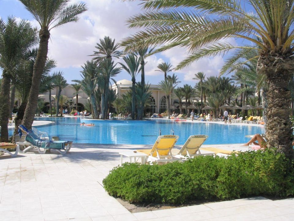 Pool Zita Beach Resort