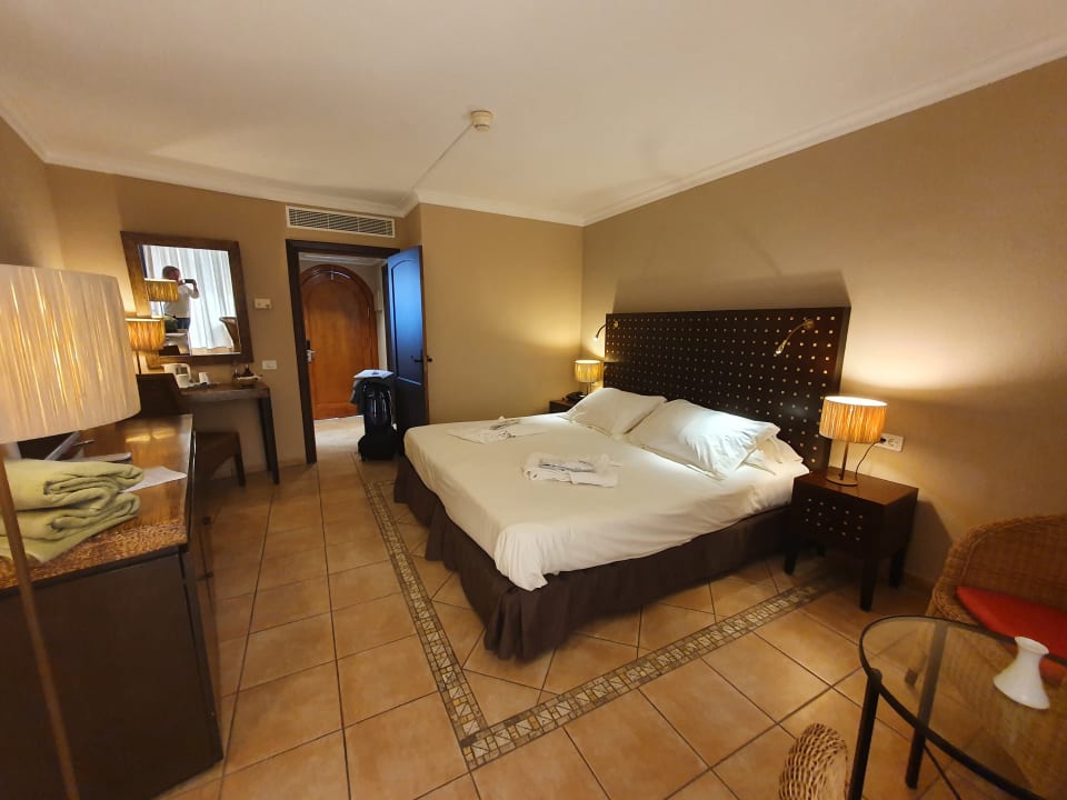 Zimmer Seaside Hotel Sandy Beach