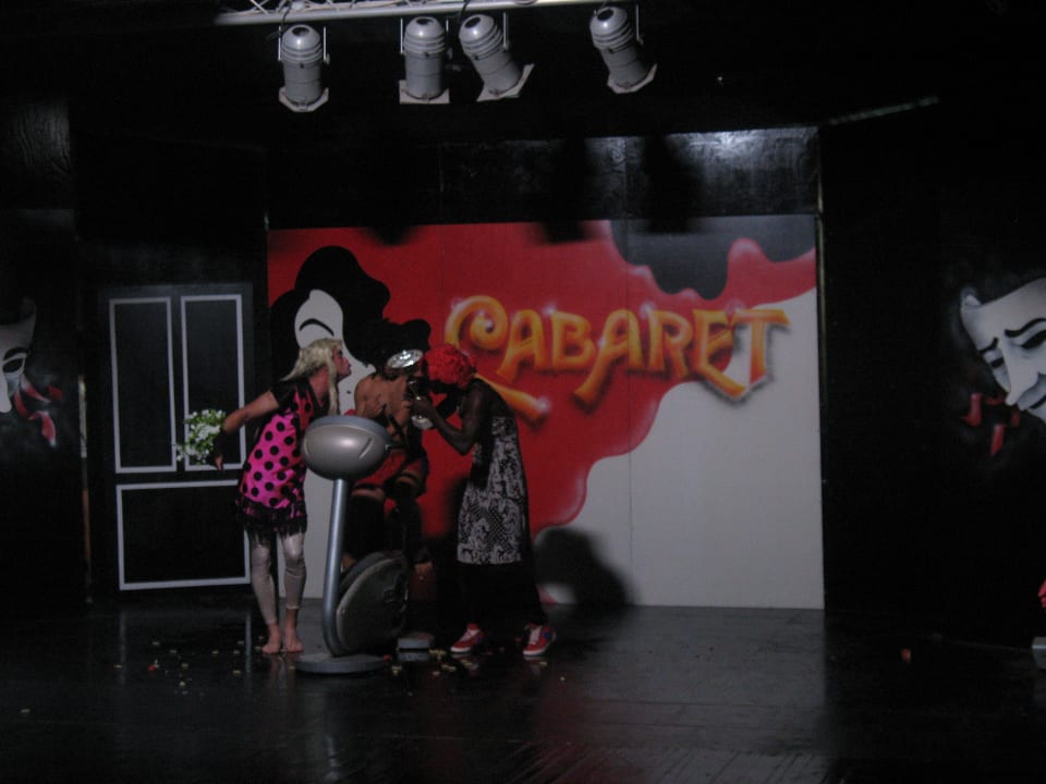 Wieczorne przedstawienie Aldiana Club Rocca Nettuno Calabria