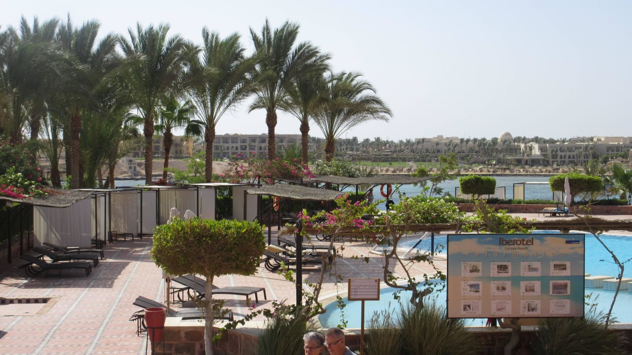 Schwimmbecken Steigenberger Coraya Beach - Adults only