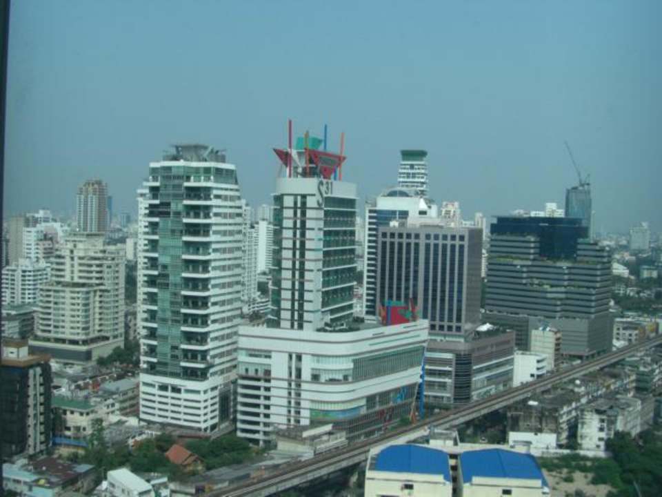 Blick aus dem Hotelzimmer 28. Etage Hotel Windsor Suites & Convention