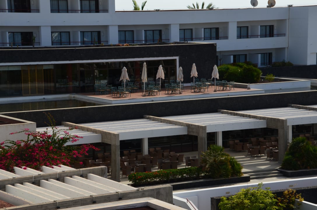 Blick vom Balkon auf die Pianobar Hotel Costa Calero