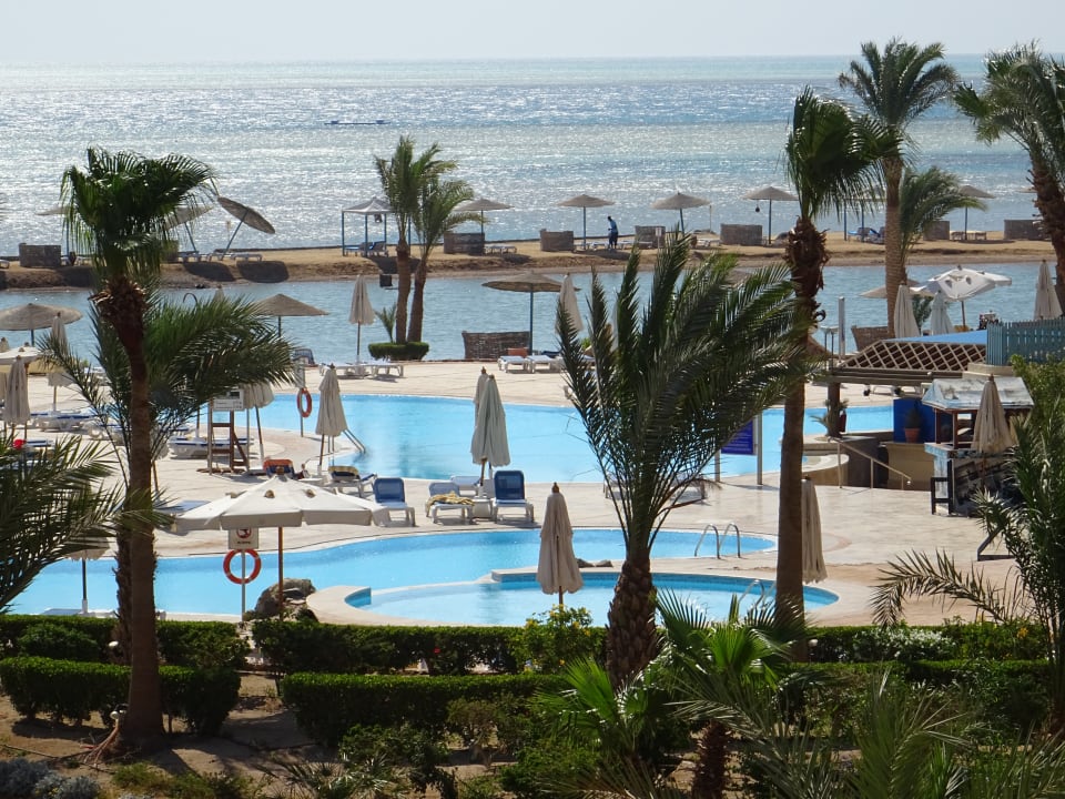 Pool Mövenpick Resort & Spa El Gouna