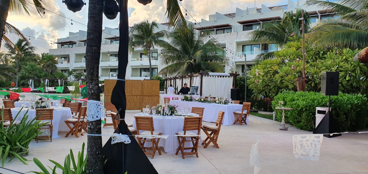 Außenansicht Akumal Bay Beach & Wellness Resort