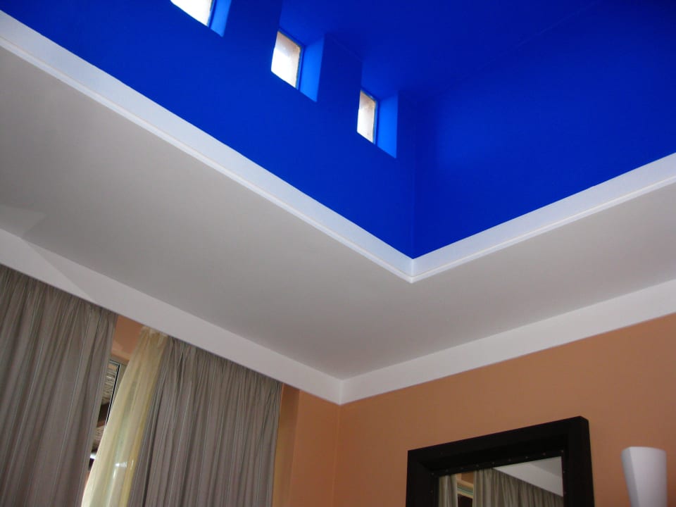 Lustige Decke im Zimmer,mit ein oder zwei Spinnen Atlantica Belvedere Resort