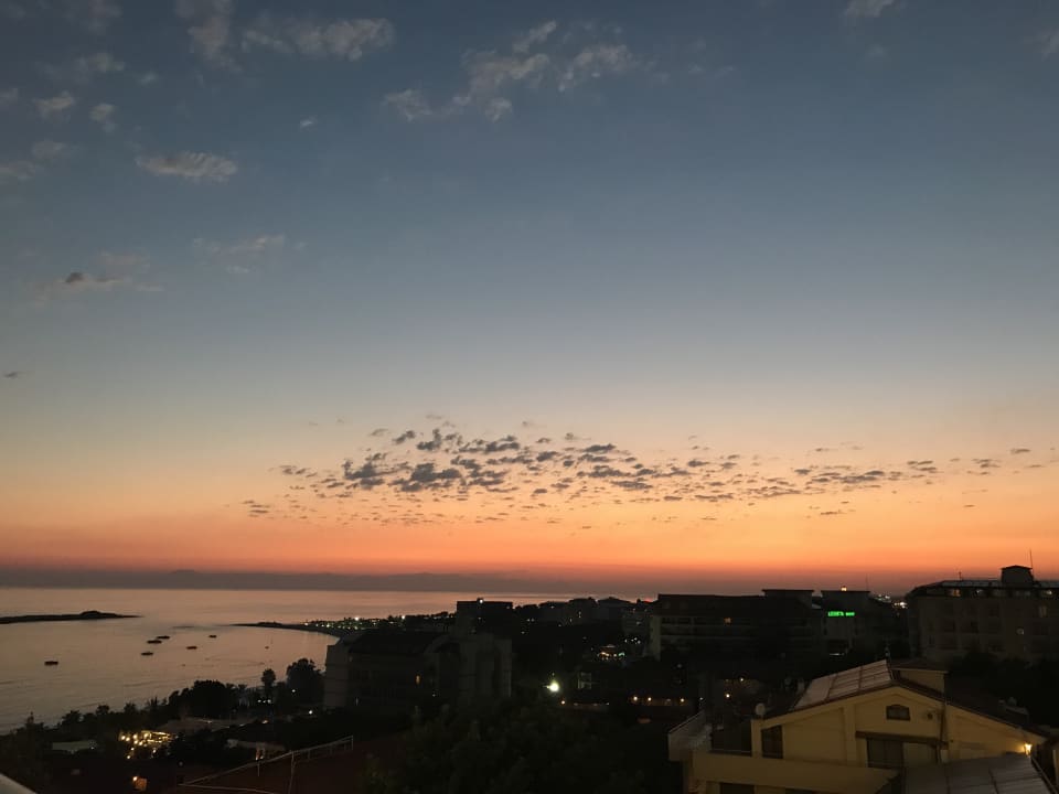 Strand Laguna Beach Alya Resort & Spa Hotel