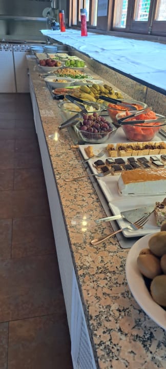 Gastro HL Miraflor Suites Hotel