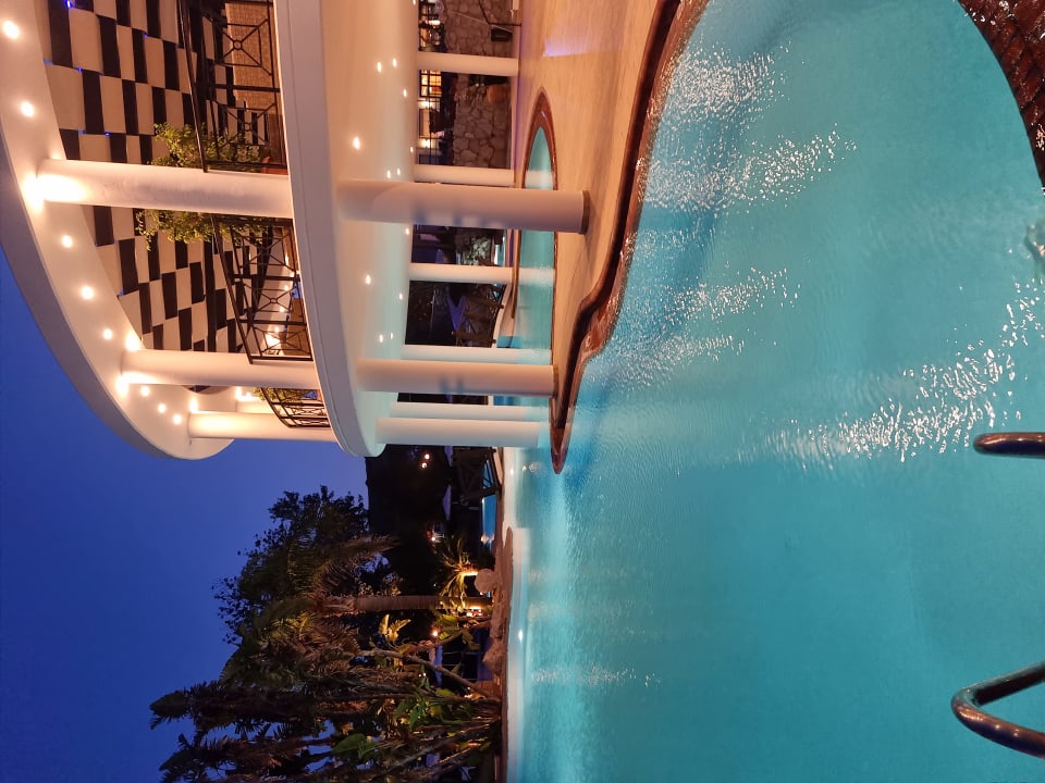 Gartenanlage Hotel Calypso Beach