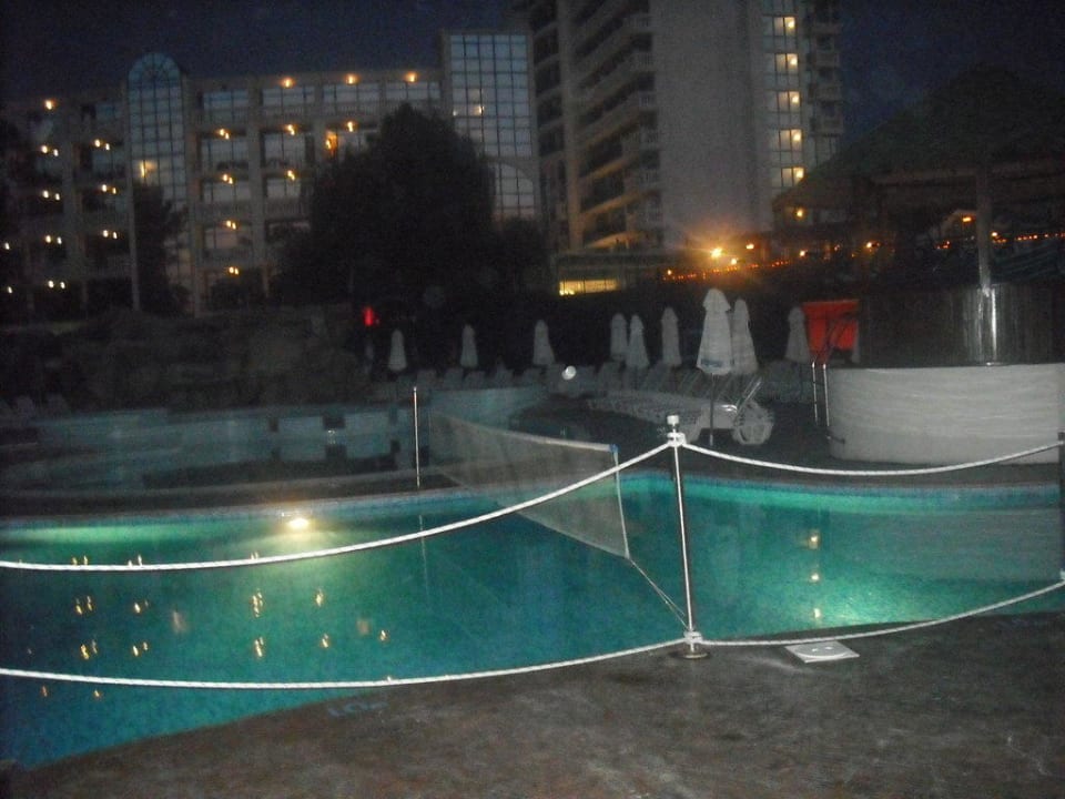 Pool mit Wasserballfeld DAS Club Hotel Sunny Beach