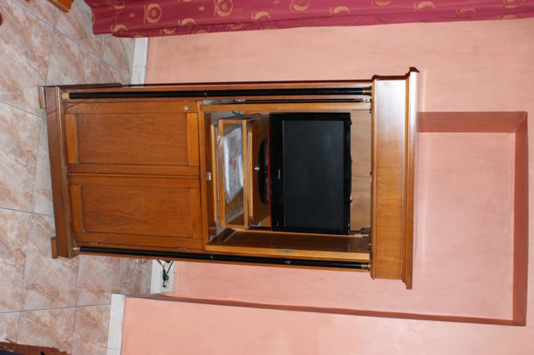 Tv w pokoju Hotel Napoleon