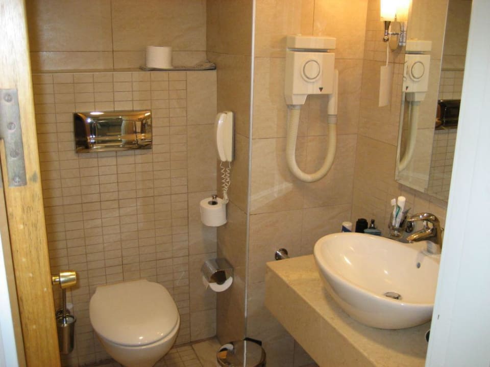 Das Badezimmer Hotel Calypso Beach