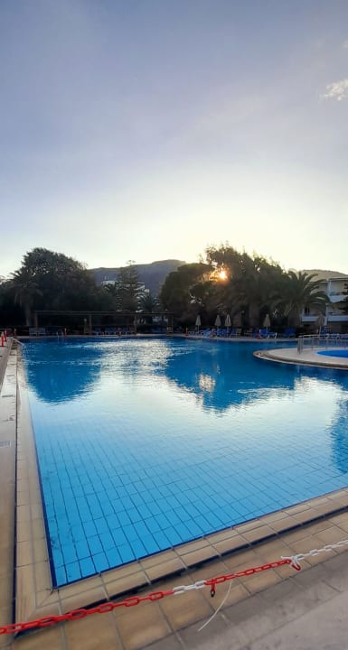 Pool Apollonia Beach Resort & Spa