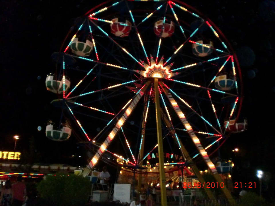 Lunapark Selectum Family Resort Side