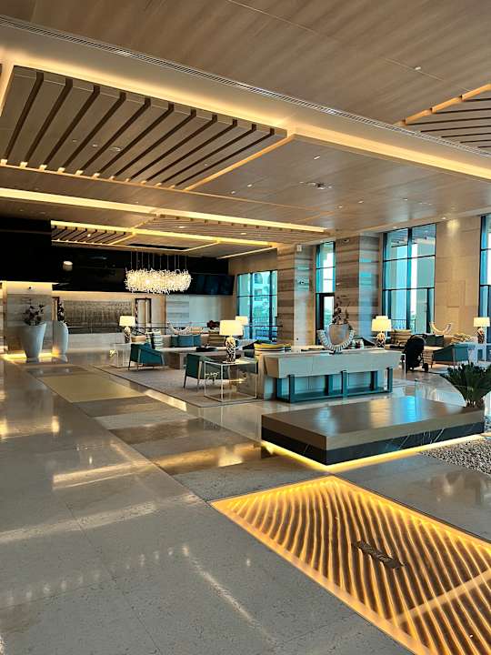 Lobby Saadiyat Rotana Resort &  Villas