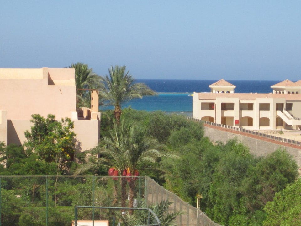 Um dem Hotel drum herum! Jaz Makadi Oasis Resort
