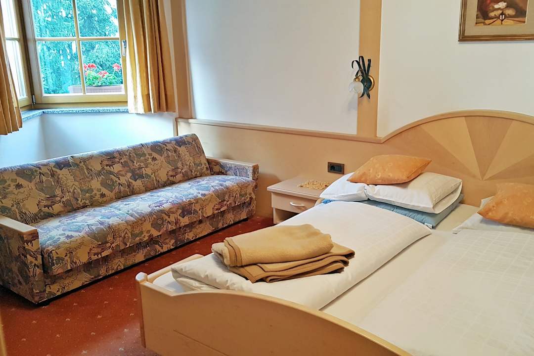 Zimmer Garni Larchwald