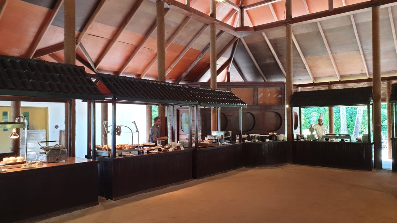 Gastro Filitheyo Island Resort