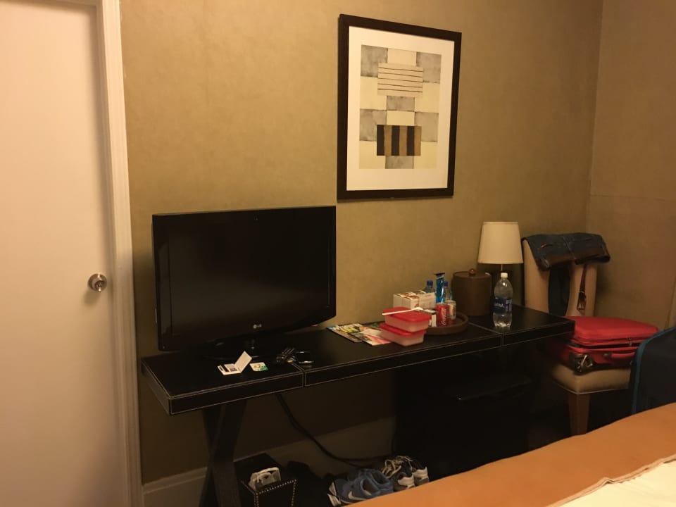 Zimmer Square Hotel at Times Square