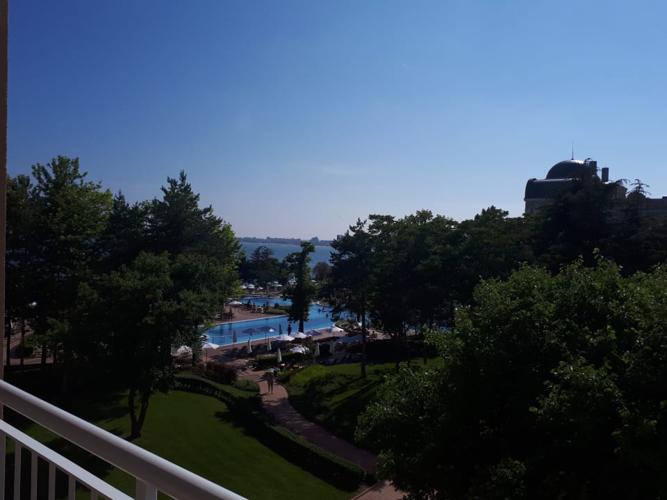 Pool Dreams Sunny Beach Resort & Spa